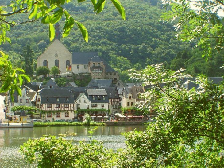 Hotel Gute Quelle Beilstein  Exteriér fotografie